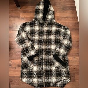 Design Lab fall shacket. Large